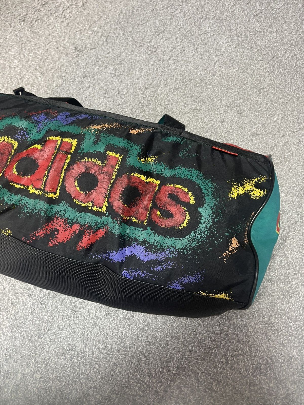 Adidas Adidas Retro 80-90 Rare Duffle Bag Size ONE SIZE - 2 Thumbnail