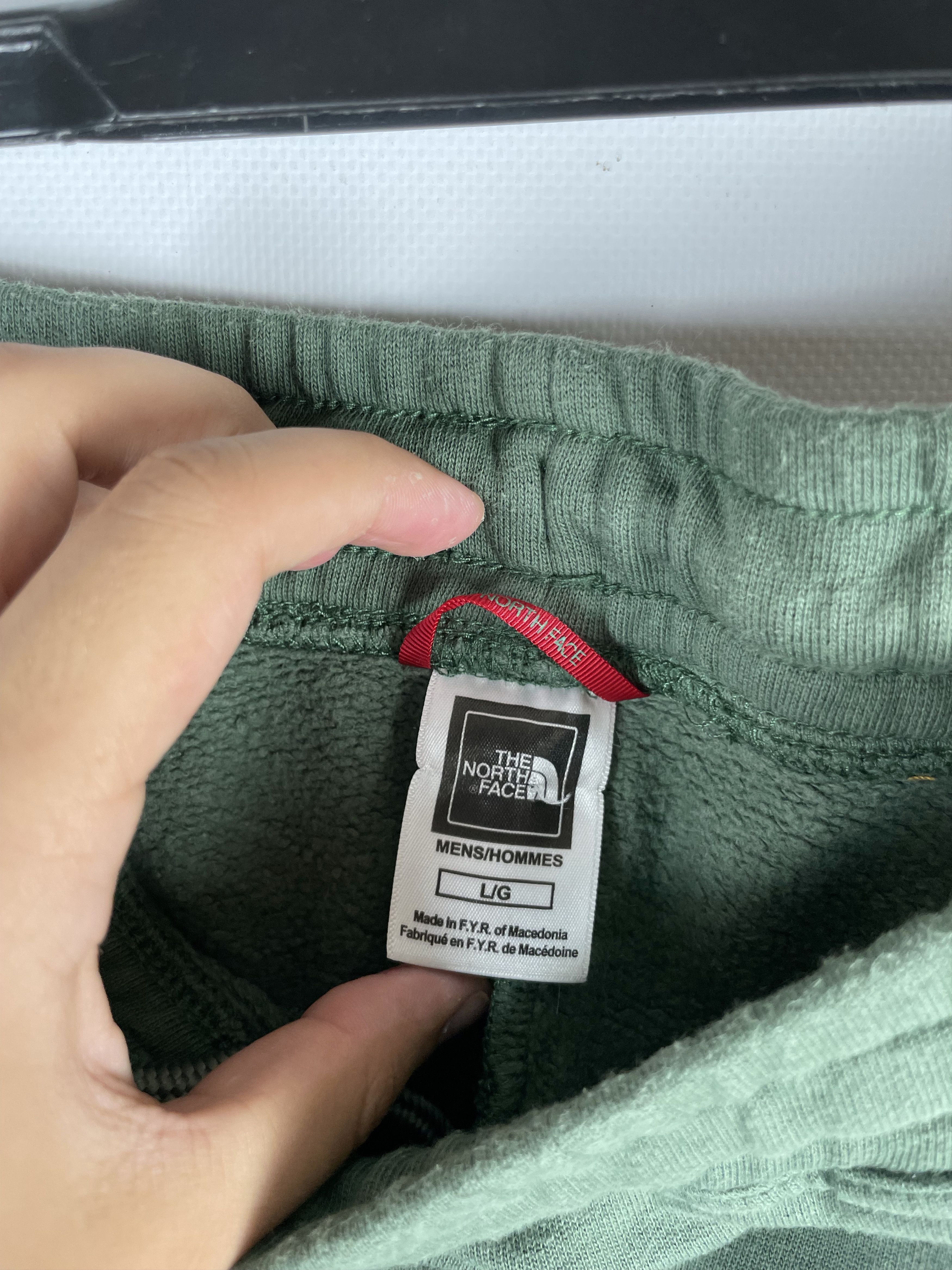 The North Face The North Face Jogger Sweatpants Size US 34 / EU 50 - 7 Thumbnail