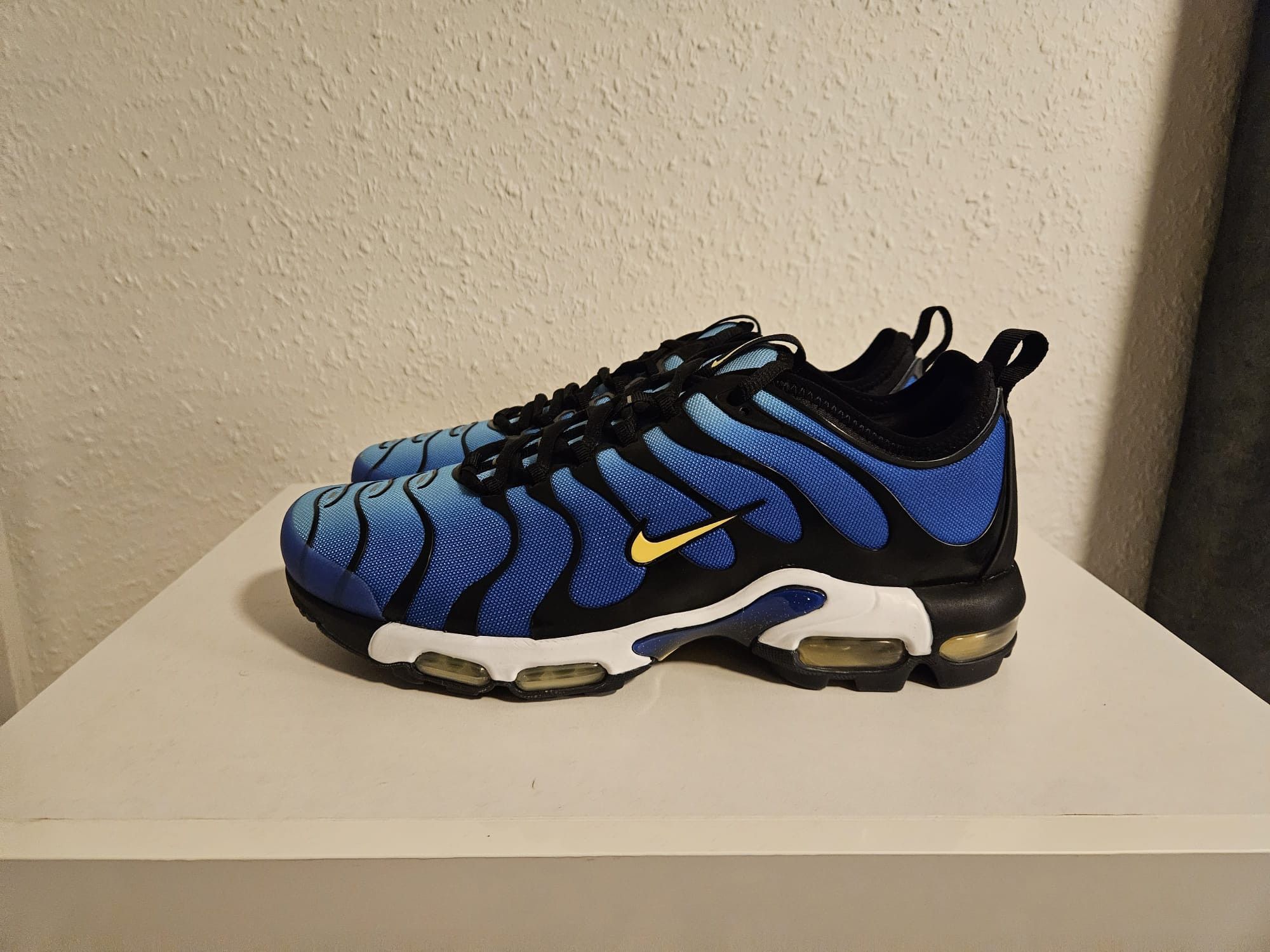 image of Nike Air Max Plus Tn Ultra OG 2016 Hyper Blue 43 Shoes in Hyper Blue/Chamois/Black, Men's (Size 10)