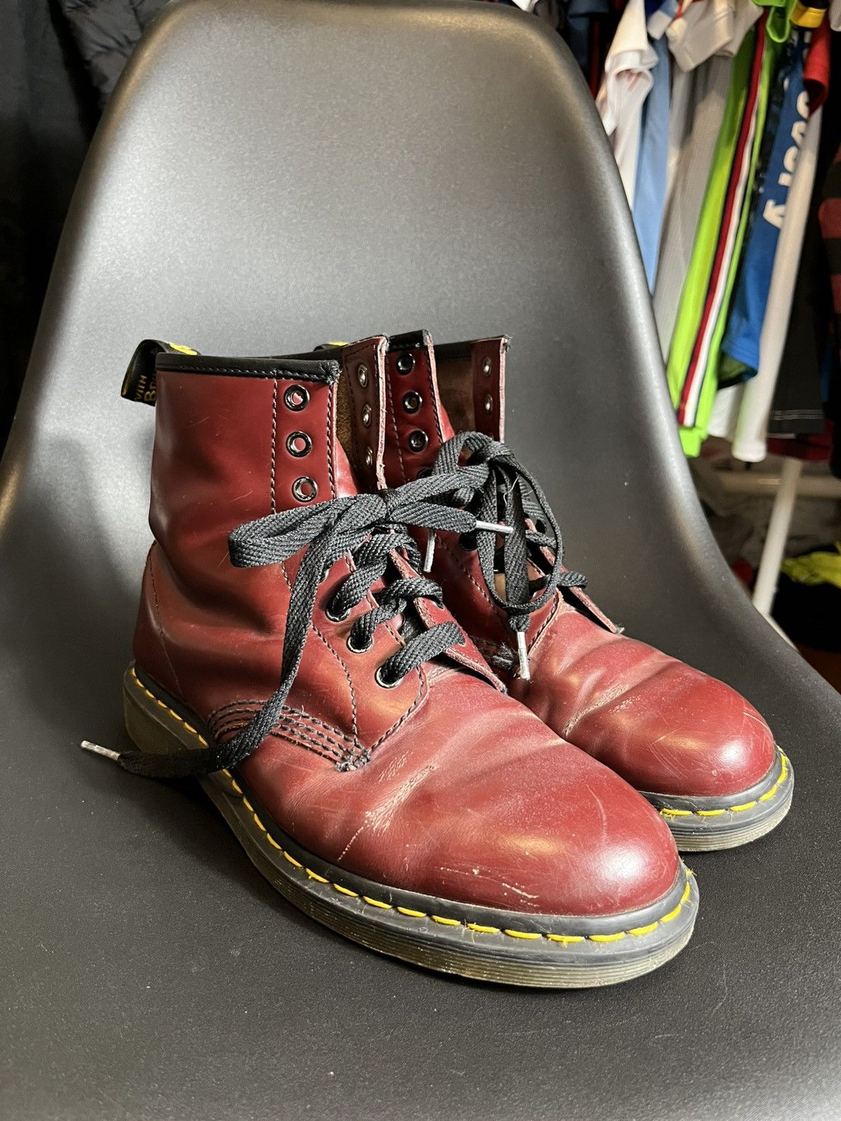 Dr. Martens VINTAGE DR MARTENS 1460 CHERRY RED LEATHER COMBAT BOOTS Size US 8 / EU 41 - 2 Thumbnail