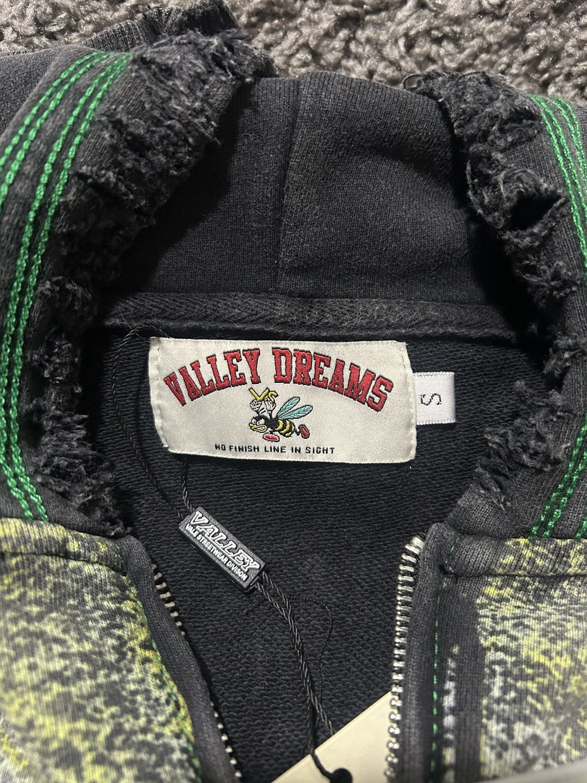 Vale Vale Forever Grave Digger Hoodie Size US S / EU 44-46 / 1 - 3 Thumbnail