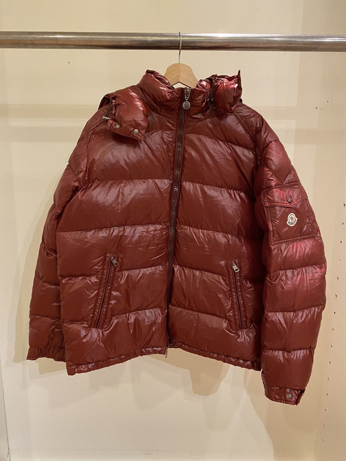 Moncler sales maya burgundy