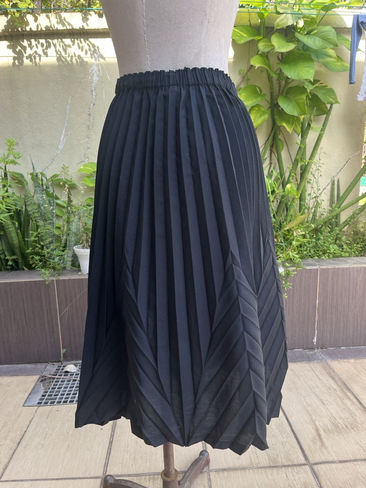 Issey Miyake Ss08 black skirt Size 30" / US 8 / IT 44 - 10 Thumbnail