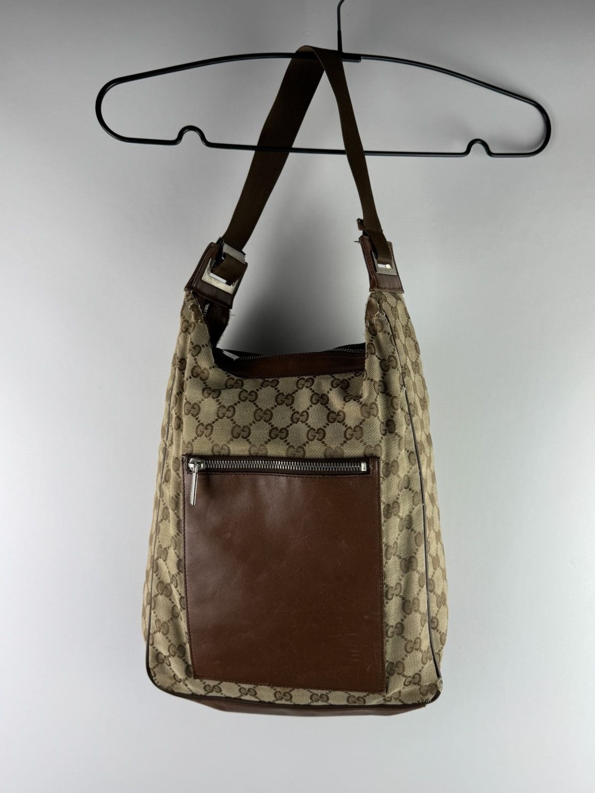 Gucci Vintage Gucci GG Shoulder Canvas Leather Bag Beige 019-0533 Size ONE SIZE - 1 Thumbnail