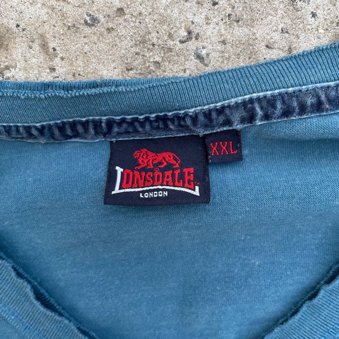 Lonsdale Vintage Japan Lonsdale T-shirts V-Neck Y2K Grunge Size XL Size US XL / EU 56 / 4 - 3 Thumbnail
