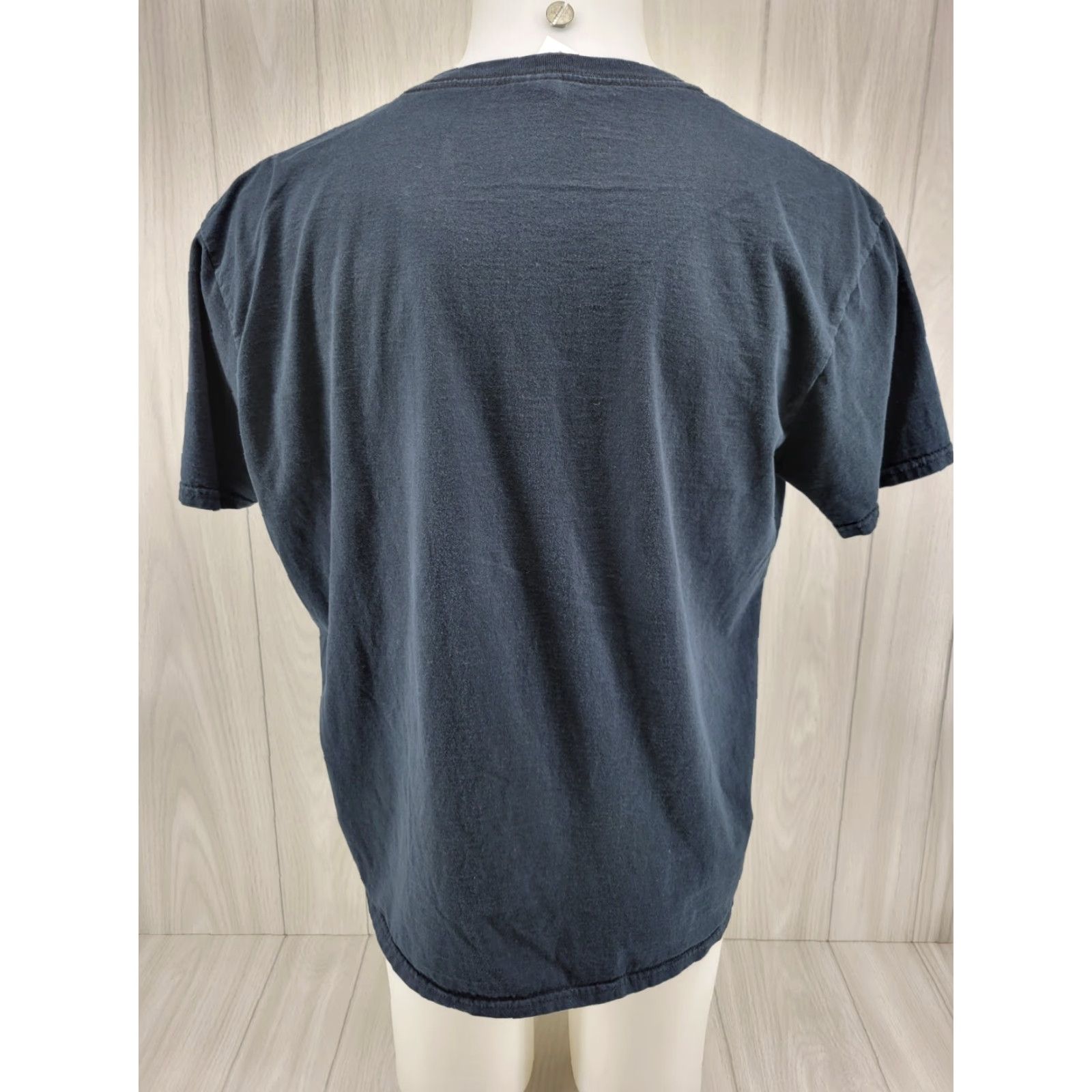 Gildan VINTAGE 2014 Geico Bassmaster Classic Nirto Blast Off Mens Shirt XL Black T-Shirt Short Sleeve Gildan Brand Size US XL / EU 56 / 4 - 7 Thumbnail