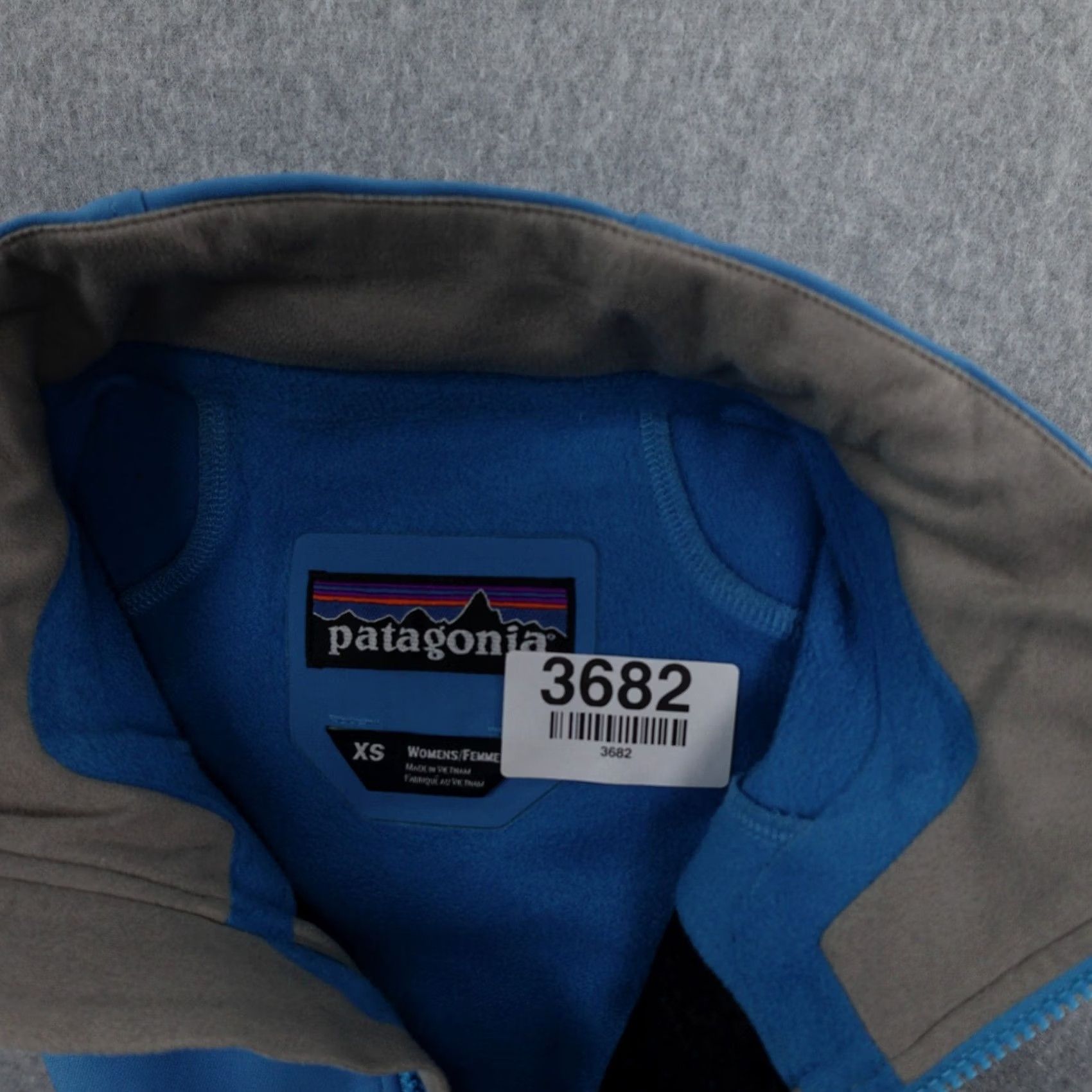 Patagonia VINTAGE Patagonia Womens Jacket XS Blue Full Zip Outdoor w/ Pockets Size XS / US 0-2 / IT 36-38 - 6 Thumbnail