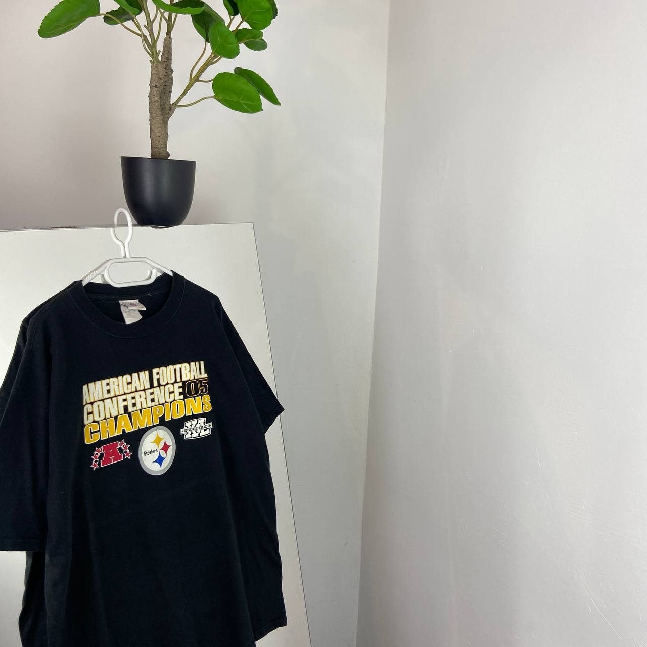 NFL American Football Conference 2005 Champions Vintage T-Shirt Size US L / EU 52-54 / 3 - 1 Thumbnail