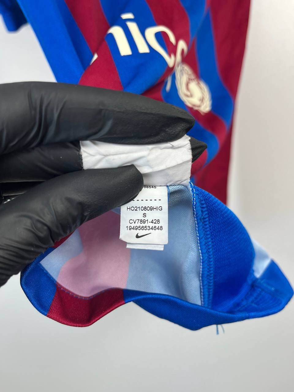 Nike Barcelona 2021 2022 Home Shirt Football Jersey Nike Mens S Size US S / EU 44-46 / 1 - 7 Thumbnail