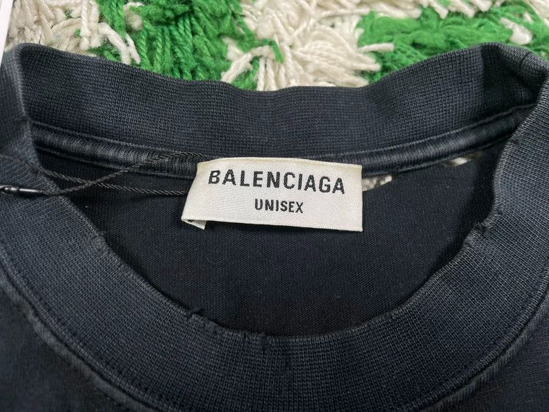 Balenciaga Balenciaga Do old damage scissors letter short sleeve Size US M / EU 48-50 / 2 - 4 Thumbnail