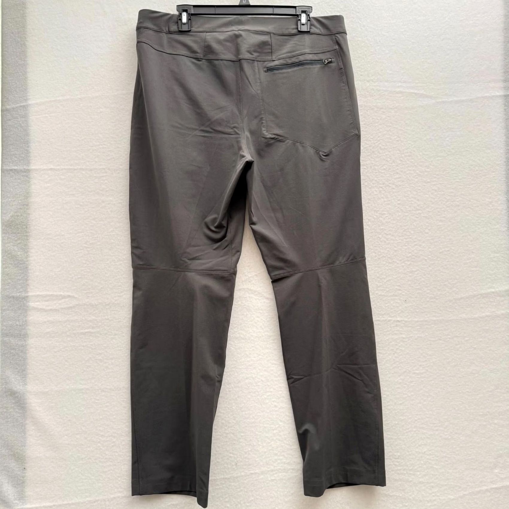 Vintage REI Mens Pants 36x30 Regular Gray Activator Soft Shell Hiking Belted Chino Outdoor Size US 36 / EU 52 - 3 Thumbnail