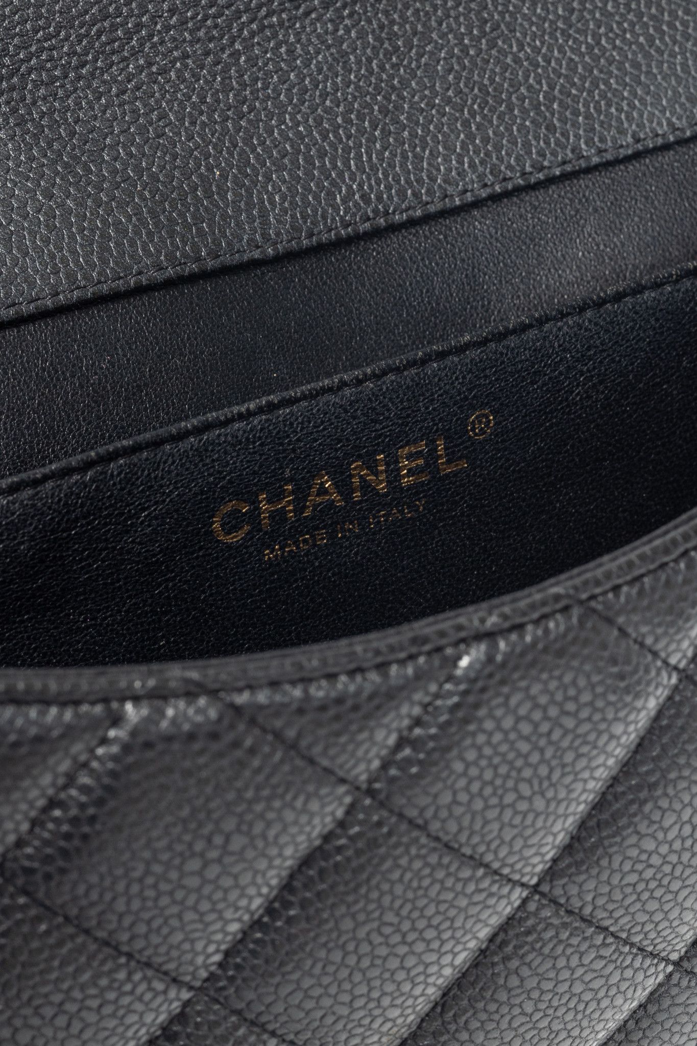Chanel Chanel Anthracite Caviar-Leather Quilted Chain Flap Clutch Size ONE SIZE - 11 Thumbnail