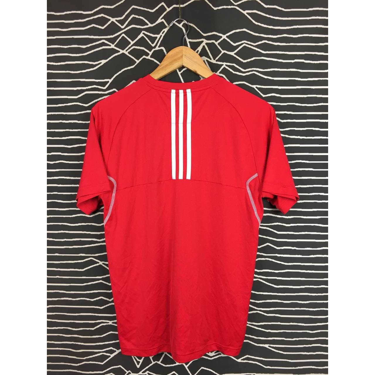 Adidas × Vintage Adidas Small Logo Short Sleeve Sportswear Jersey Size US S / EU 44-46 / 1 - 9 Thumbnail