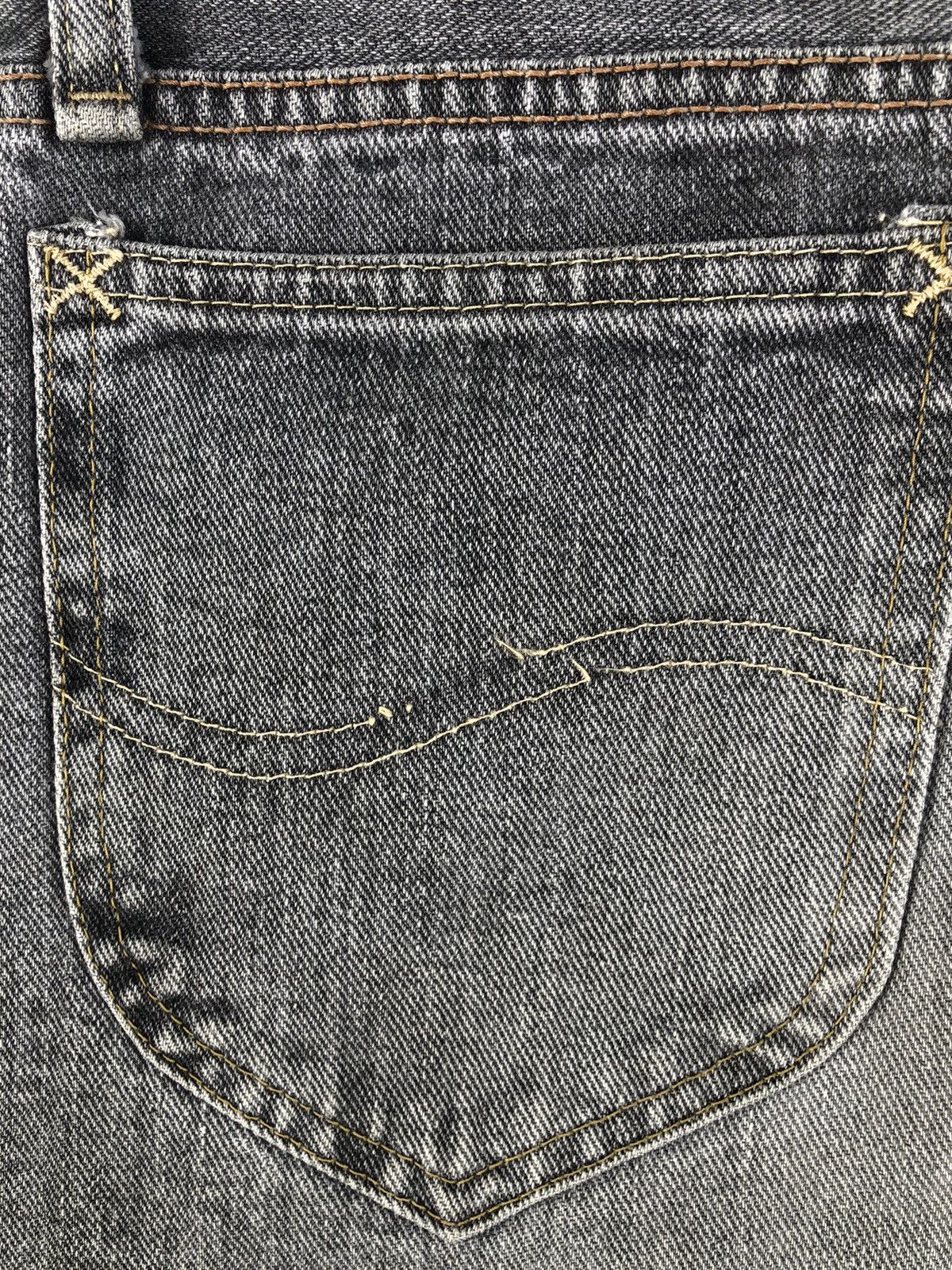 If Six Was Nine Japanese Lee Flared Jeans Distressed Jeans Size US 31 - 14 Thumbnail