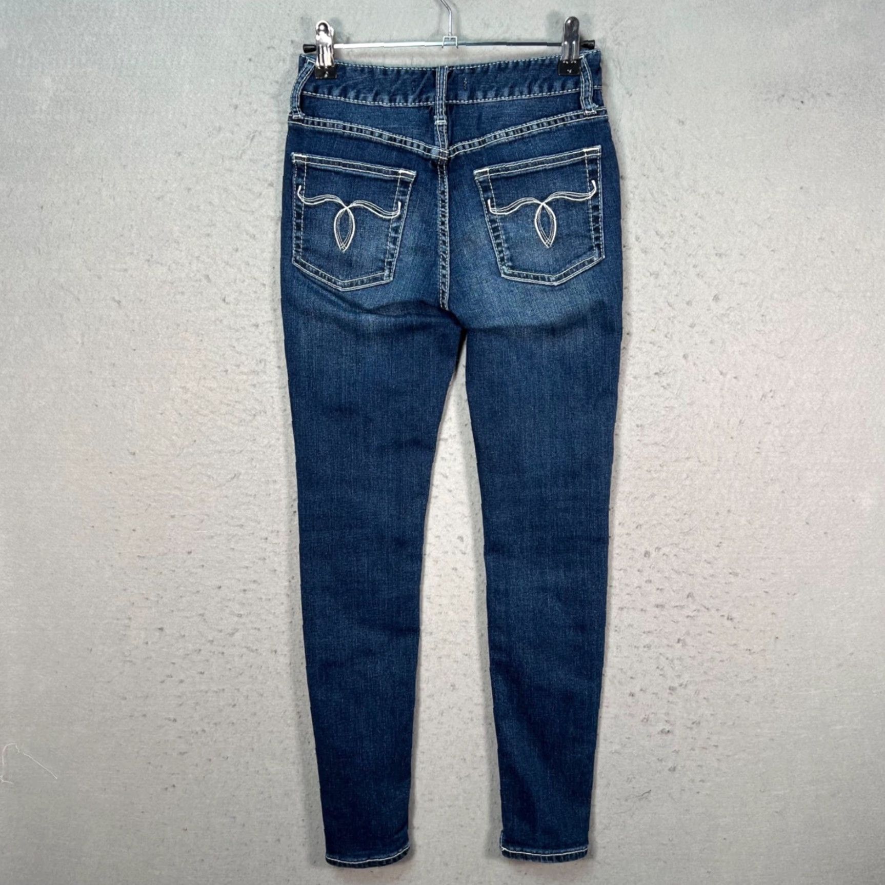 MOUSSY Vintage Moussy Jeans Womens 23 Skinny Fit High-Rise Blue Denim Cotton Blend 5-Pocket Design Adult Womens 23 Jeans Mens? Size 40" / US 18 - 2 Thumbnail