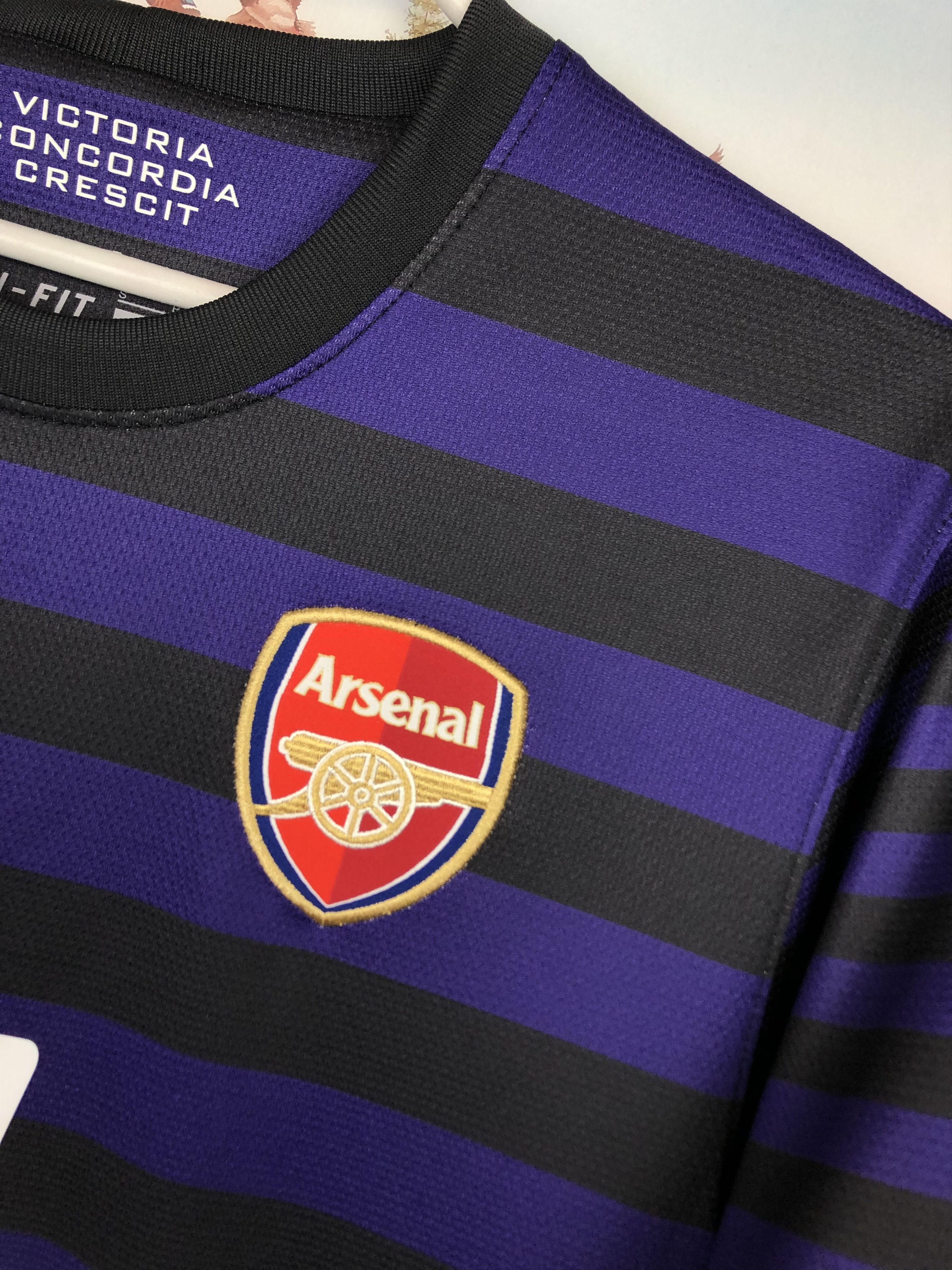 Nike Arsenal football shirt 2012 Nike Jersey Gunners New Tee Size US S / EU 44-46 / 1 - 3 Thumbnail