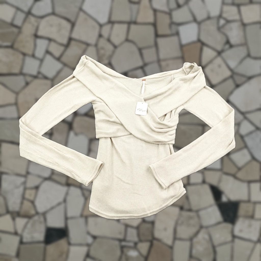 Free People Shirt Womens Large Oatmeal Marley Top Off Shoulder Sweater NEW