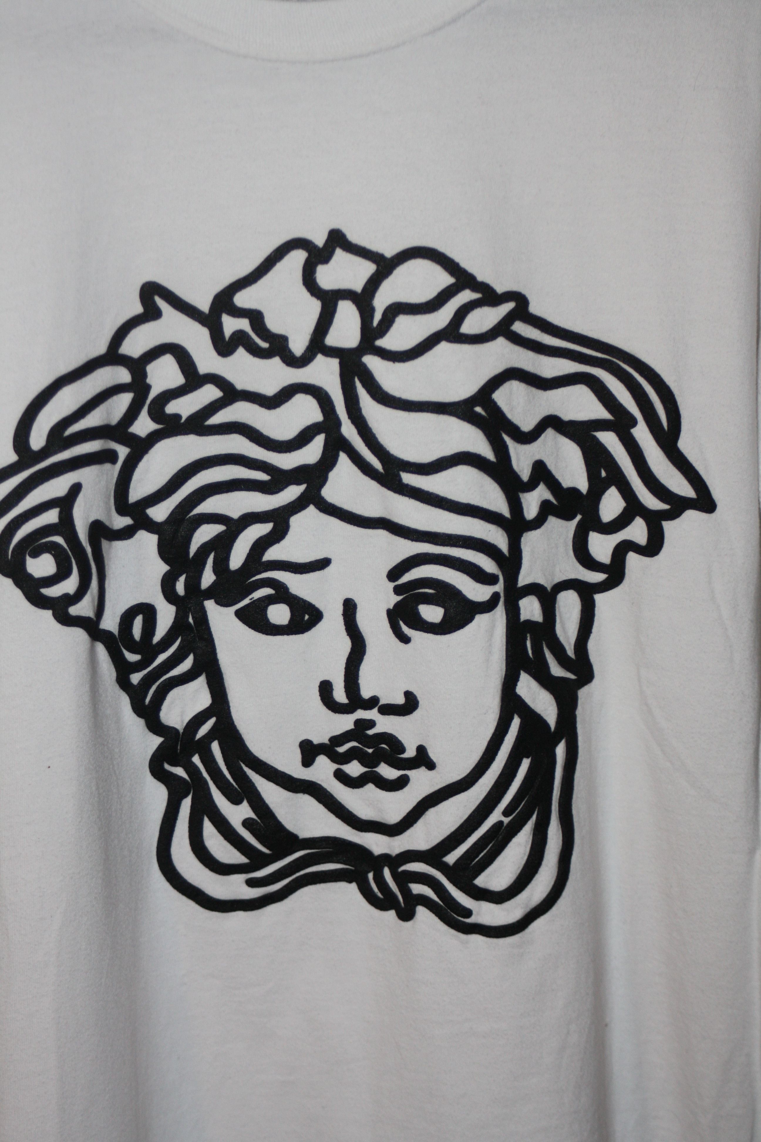 Market CTM Versace Tee Size US L / EU 52-54 / 3 - 2 Thumbnail