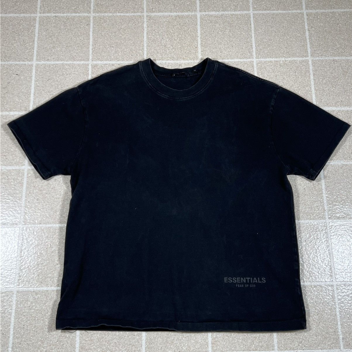 Fear of God Fear of God Essentials Los Angeles Reflective Logo T-shirt Size US L / EU 52-54 / 3 - 3 Thumbnail