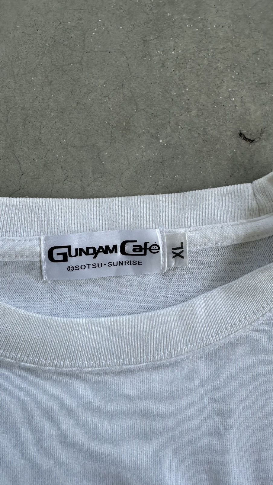 Anime VINTAGE GUNDAM CAFE TEE Size US XL / EU 56 / 4 - 3 Thumbnail
