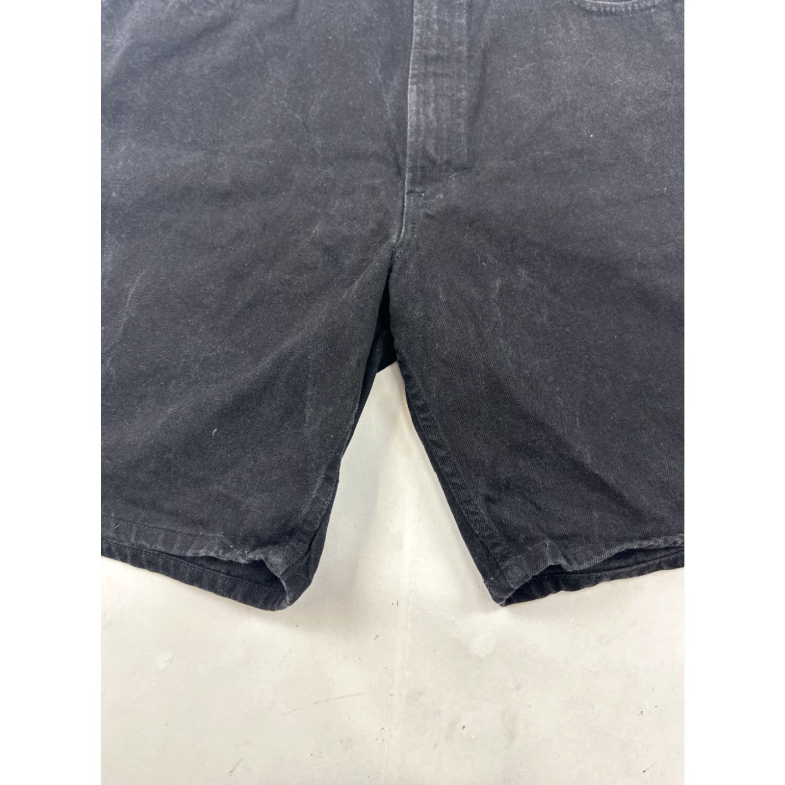 Gap VINTAGE Gap Shorts Men 42 Black Denim Pockets Dark Easy Fit Flat Front Jorts 5-Pocket Design High Rise Chino Casual Mens Black 90s Outdoor Summer Size US 42 / EU 58 - 3 Thumbnail