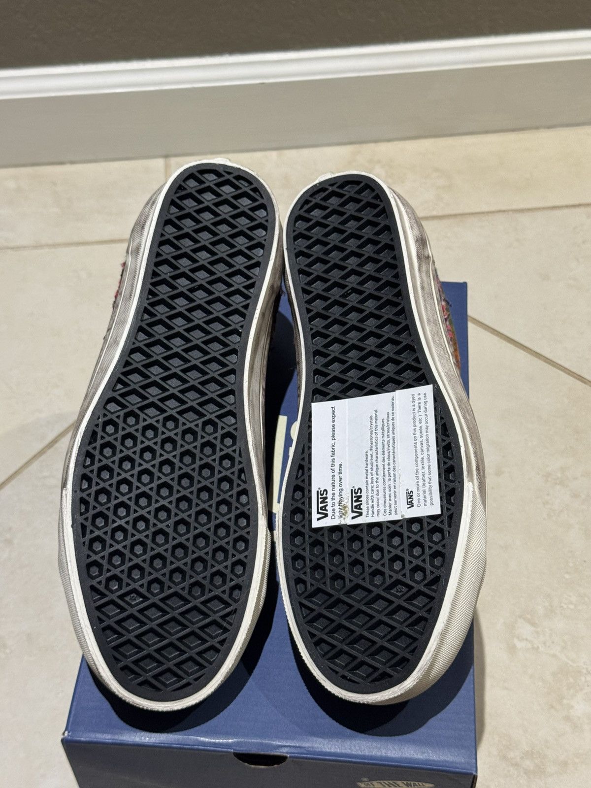 Vans NEW* Vans Souvenir 36 Size 8 NWT Chanel Bag Old Skool 36 Size US 8 / EU 41 - 7 Thumbnail