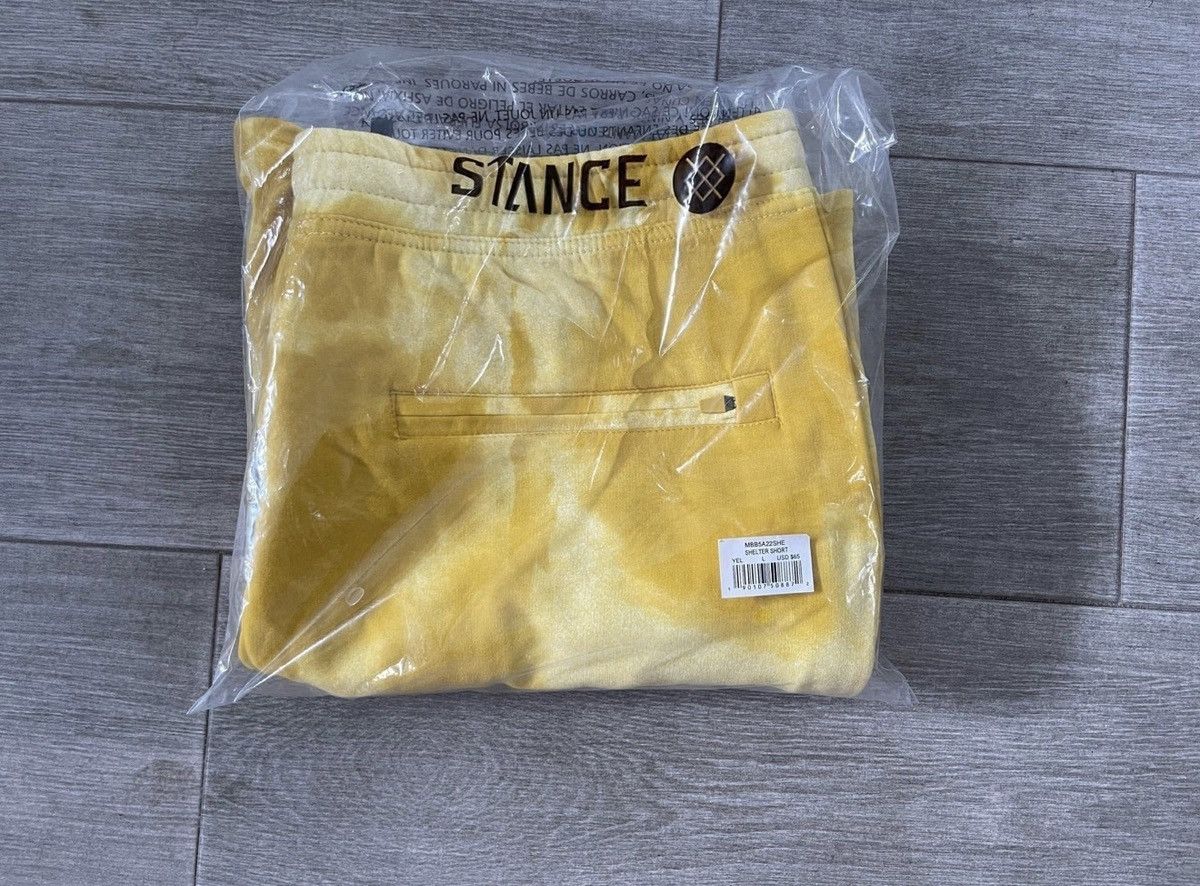 Stance Socks Stance Shelter Short with Butter Blend Yellow Size L Large Size US 36 / EU 52 - 8 Thumbnail