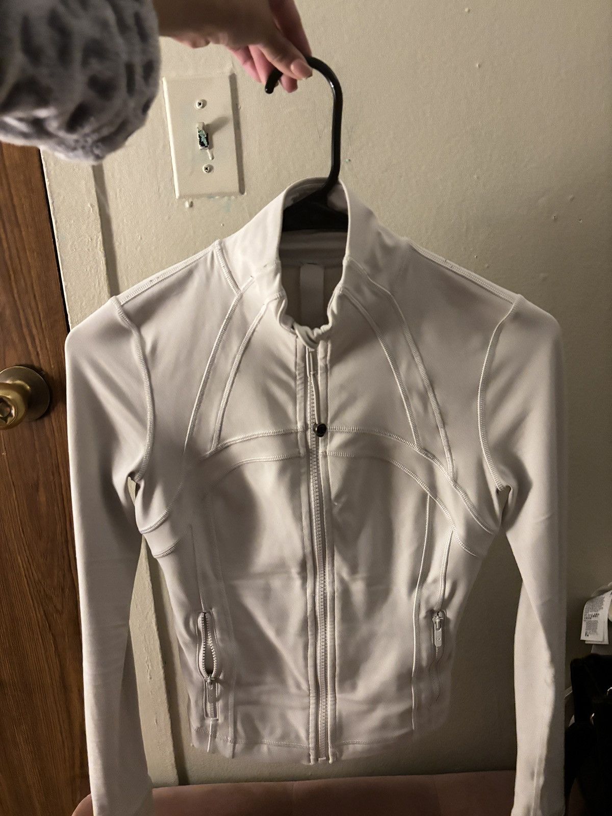 Lululemon Bone Croptop Lulu Jacket Size XS / US 0-2 / IT 36-38 - 1 Thumbnail