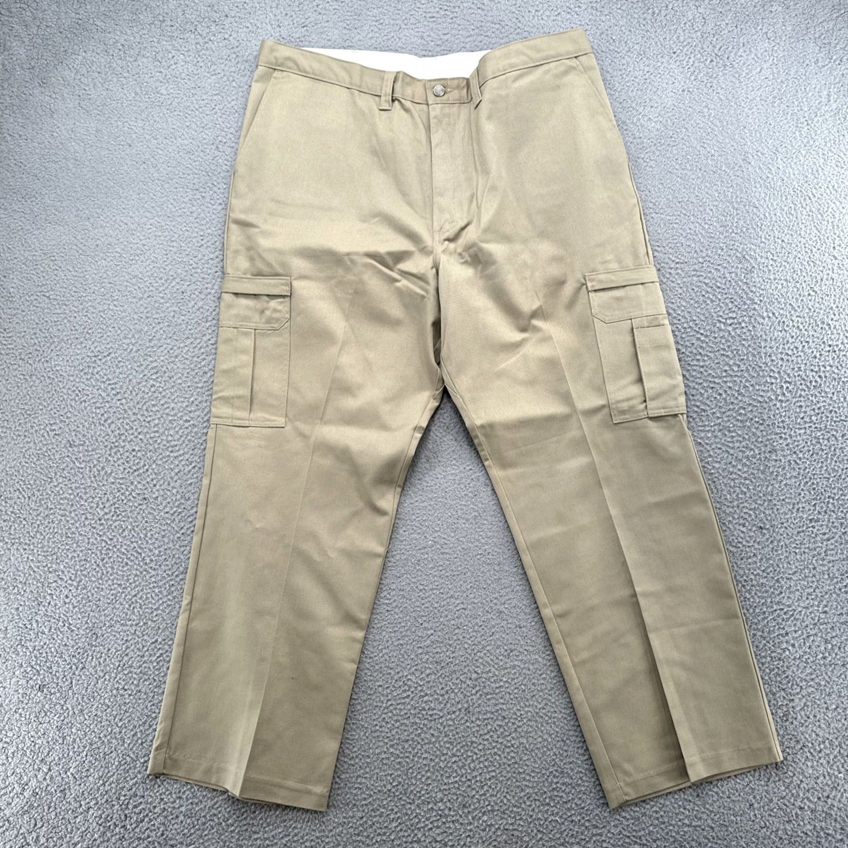Dickies Dickies Mens Cargo Pants Khaki Relaxed Fit Straight Leg 42x32 New w/Tags Beige Cargo Pockets Mens Size US 42 / EU 58 - 4 Thumbnail