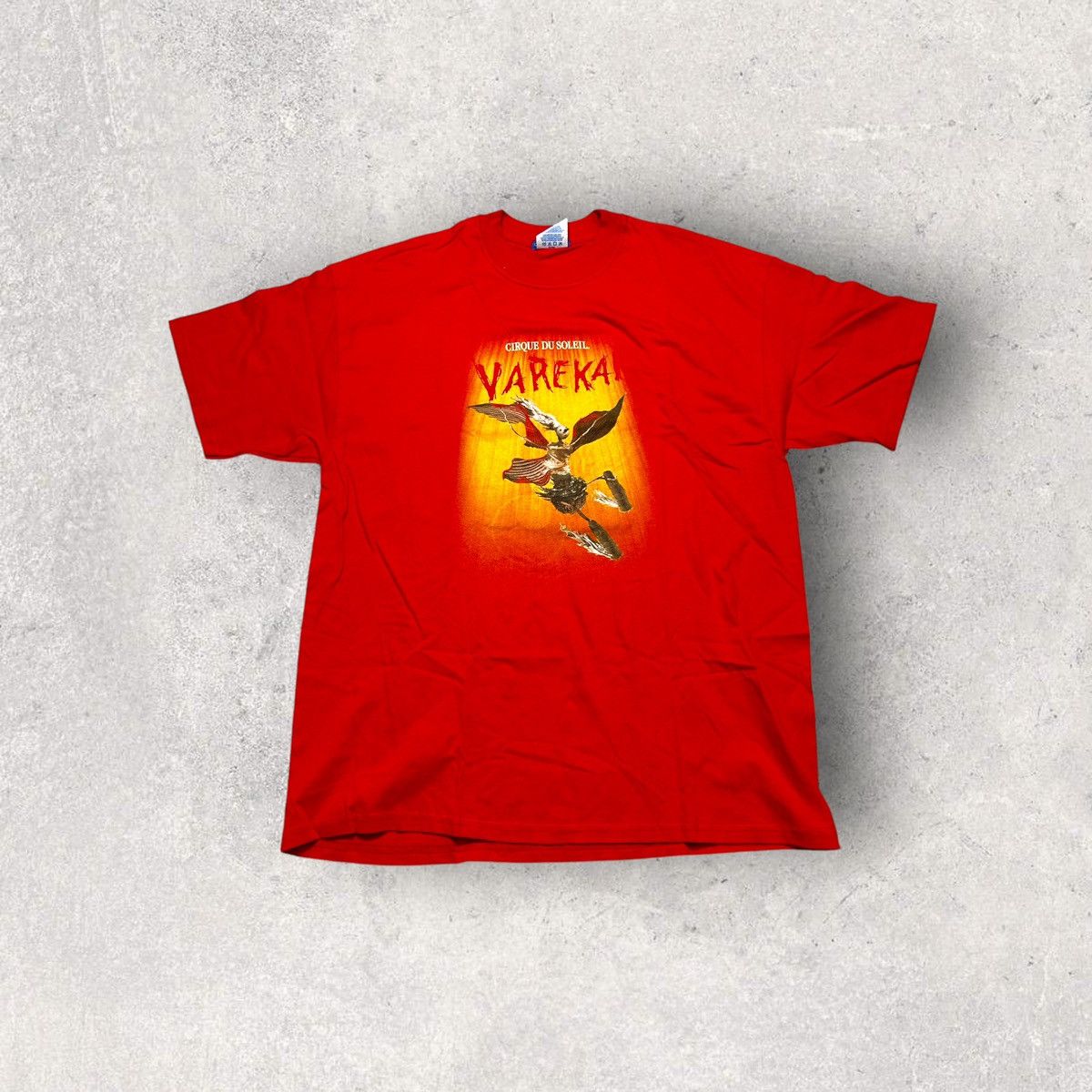 Vintage Vintage Cirque du Soleil Varekai tee Size US XL / EU 56 / 4 - 1 Thumbnail