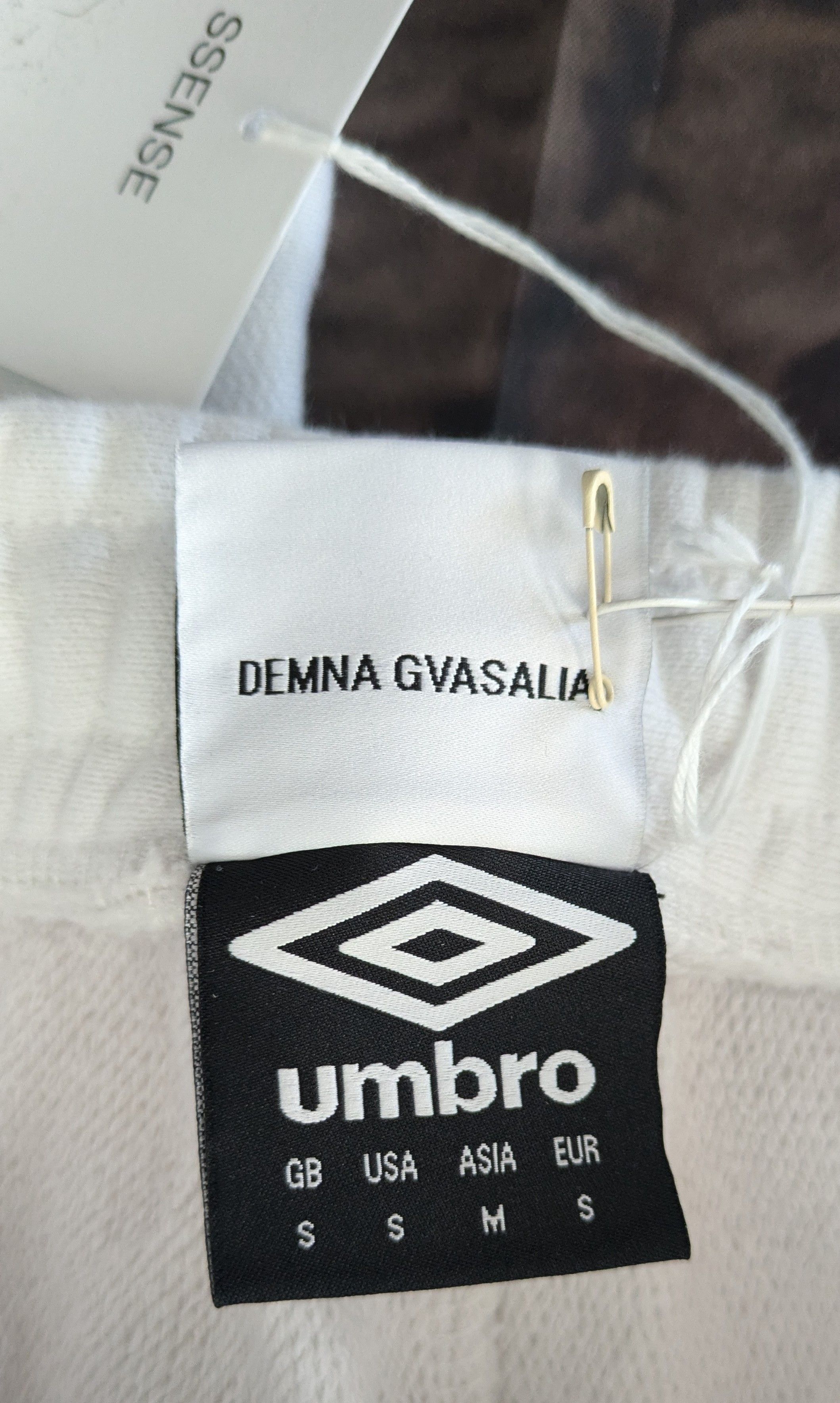 Umbro × Vetements Logo Joggers Size US 28 / EU 44 - 5 Thumbnail