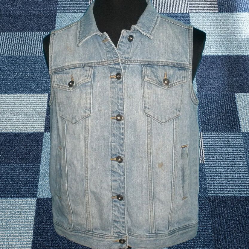 Market Melrose And Market Women's Medium Denim Blue Jean Vest Button Up VTG Vest 90s Classic Denim Sleeveless Casual Workwear Pockets Collared Size 32" / US 10 / IT 46 - 1 Thumbnail