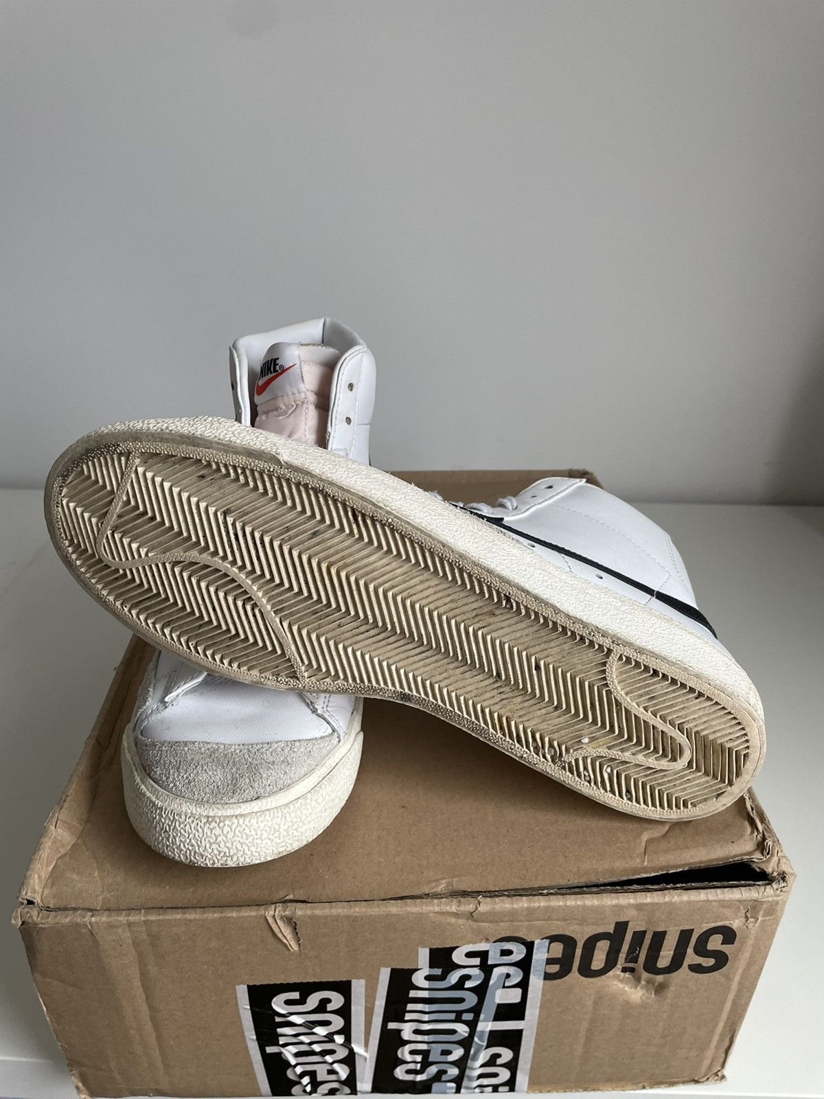 Nike Nike Blazer Mid 77 Vintage Size US 10 / EU 43 - 5 Thumbnail