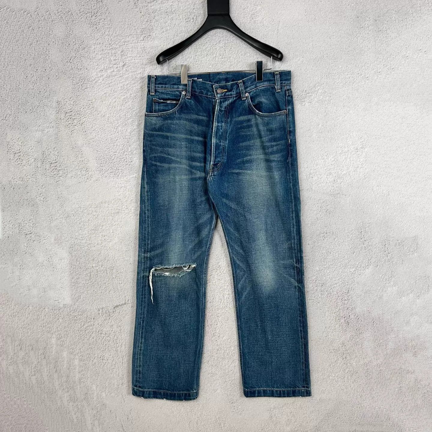 Celine CELINE Distressed Washed Flared Jeans Zipper Pocket Navy Size 24" / US 00 / IT 34 - 1 Thumbnail