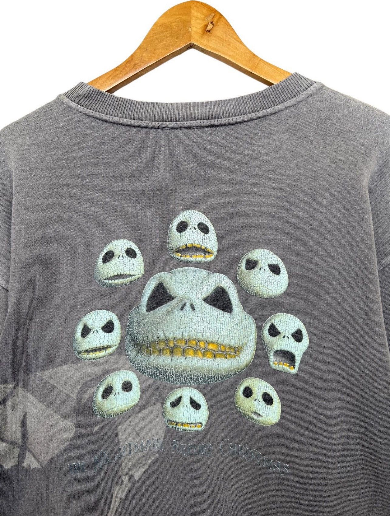 Vintage Vintage 90s Nightmare Before Christmas Sunfaded Sweatshirt Size US L / EU 52-54 / 3 - 9 Thumbnail