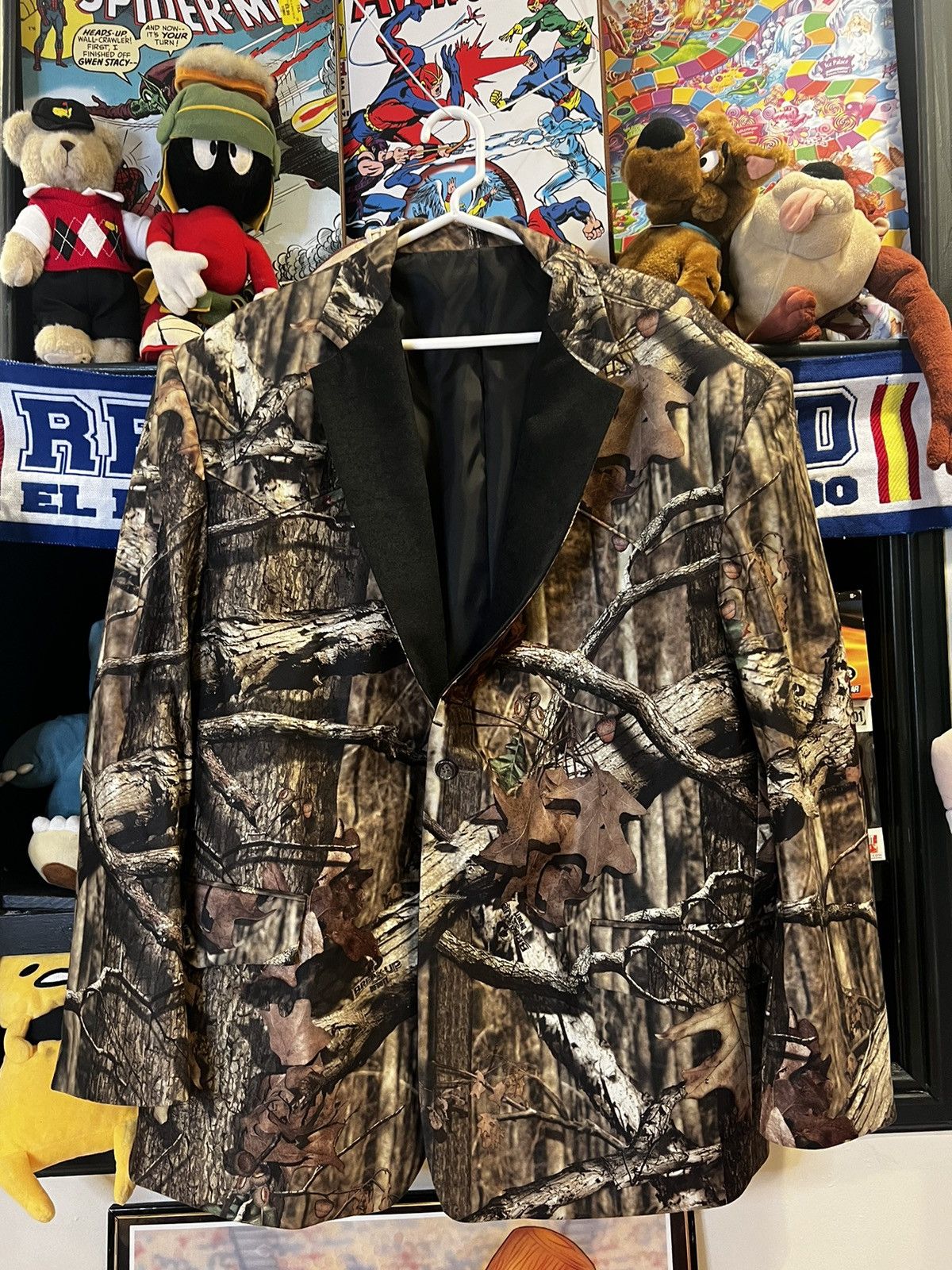 Realtree Camo “The Formal Sportsman” by Tiffany Blazer Size 48R - 1 Thumbnail