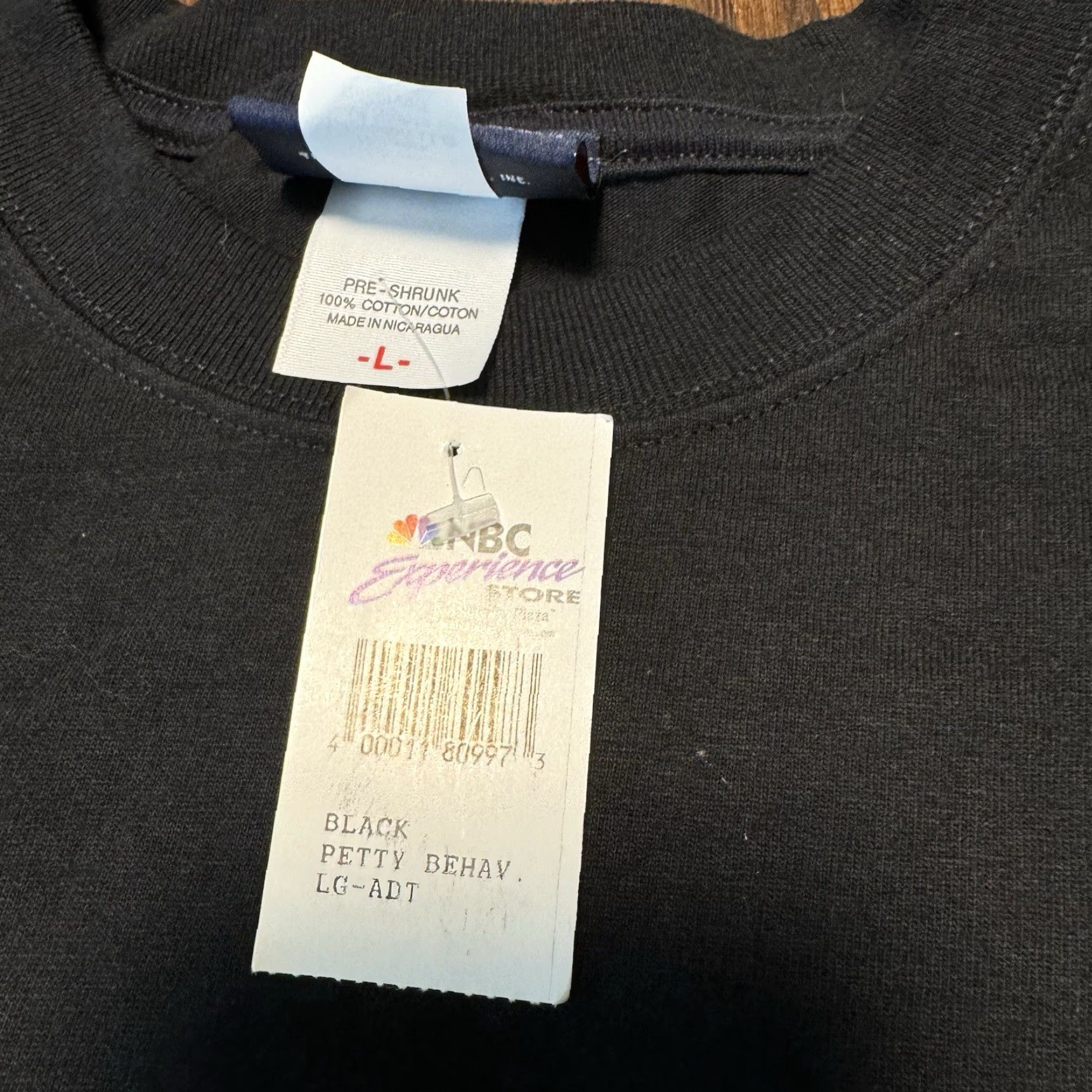 Vintage The Office Shirt NBC Experience Store Graphic Print Black L Crew Neck Short Sleeve Men T-Shirt Size US L / EU 52-54 / 3 - 4 Thumbnail