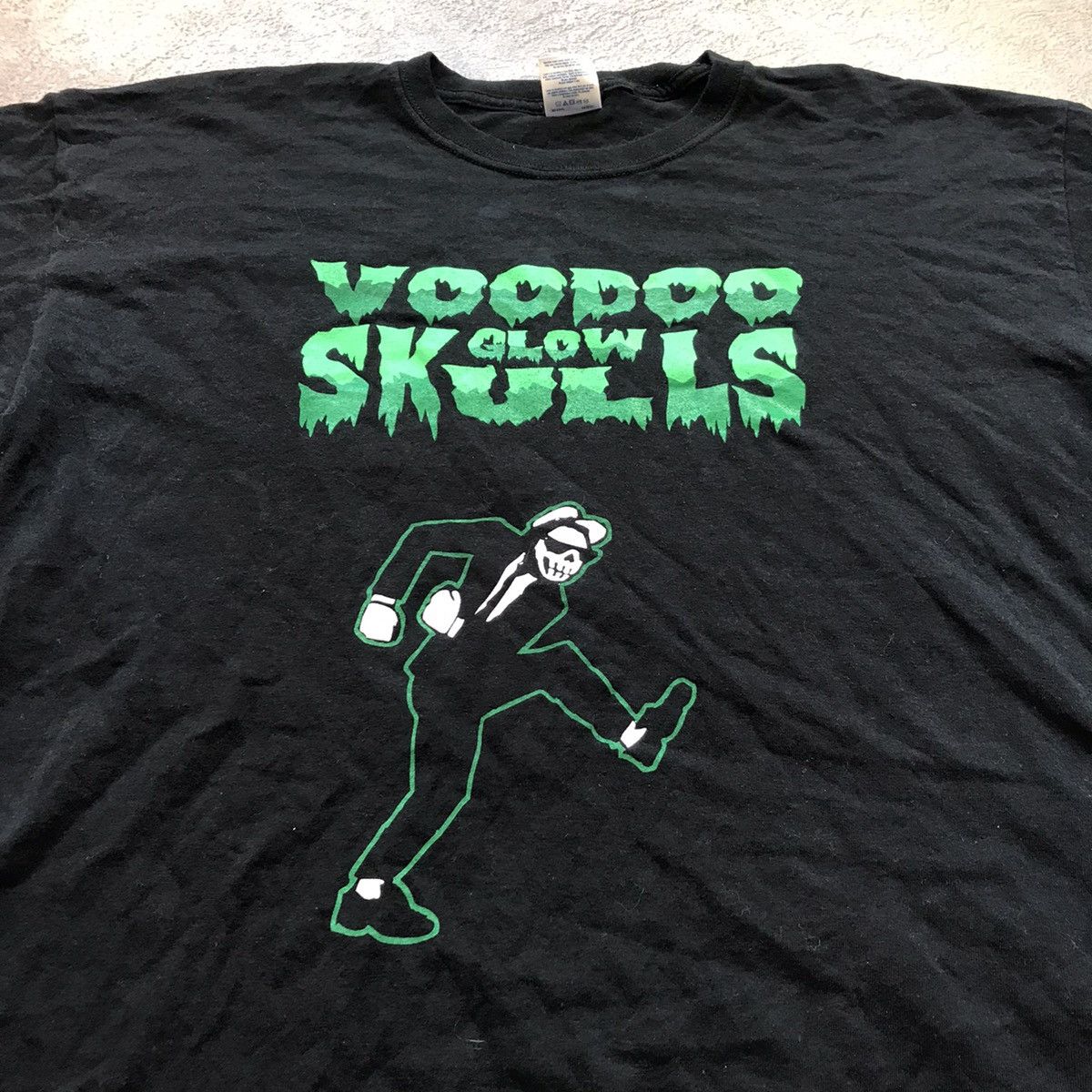 Vintage Vintage Y2K Voodoo Glow Skulls Graphic Tee Skate Grunge XL Size US XL / EU 56 / 4 - 1 Thumbnail