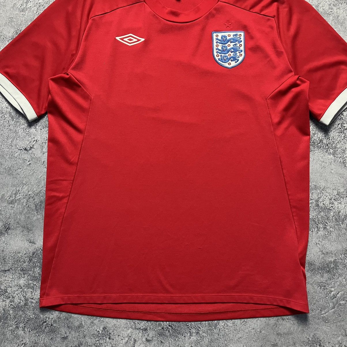 Umbro Vintage Umbro England 2011/2012 Home Soccer Jersey Football Size US M / EU 48-50 / 2 - 3 Thumbnail