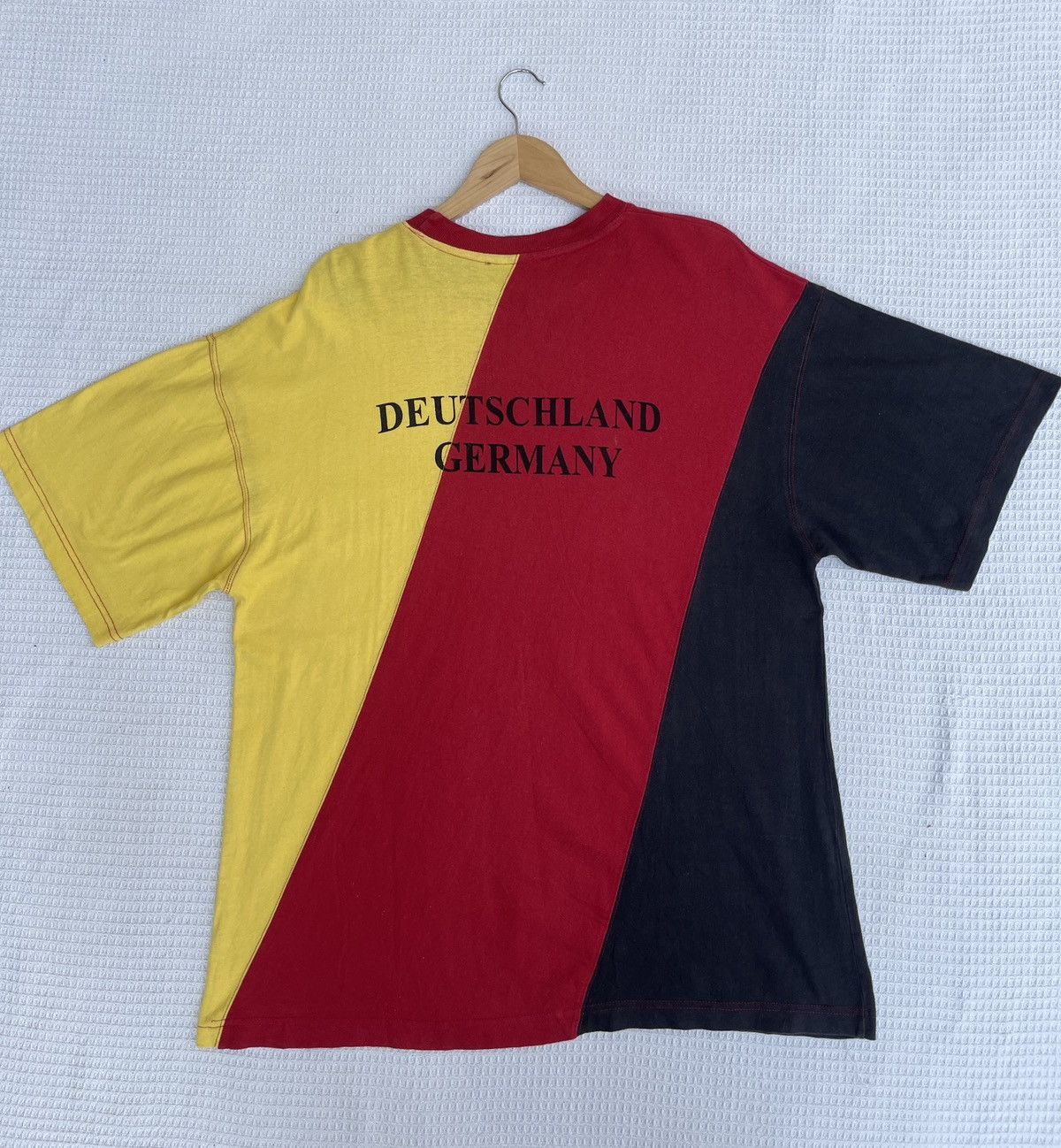 Vintage Last Drop🔥Rare🔥Vintage Deutschland Germany T-Shirt Size US XL / EU 56 / 4 - 9 Thumbnail
