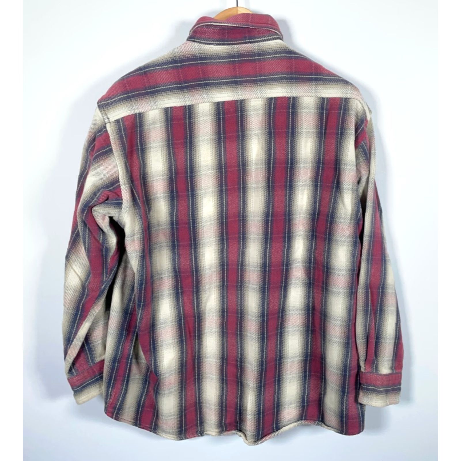Vintage VINTAGE Williams Bay Flannel Shirt Men XL Red Beige Plaid Heavyweight Cotton Grunge Button-Up Casual Workwear 90s Style Mens Size US XL / EU 56 / 4 - 2 Thumbnail