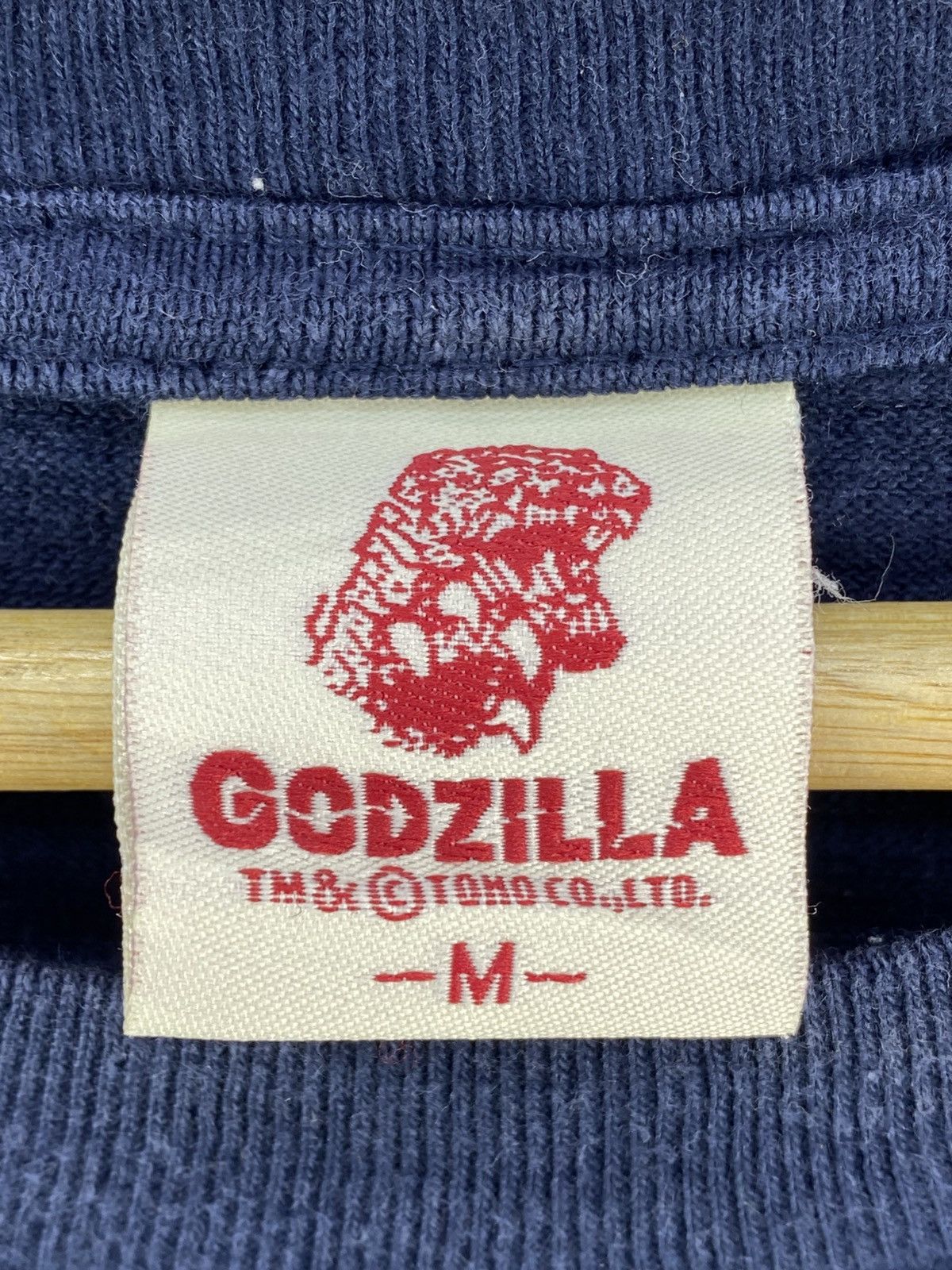 Japanese Brand Godzilla Loopwheel Backhit Graphic T-Shirt Size US S / EU 44-46 / 1 - 9 Thumbnail
