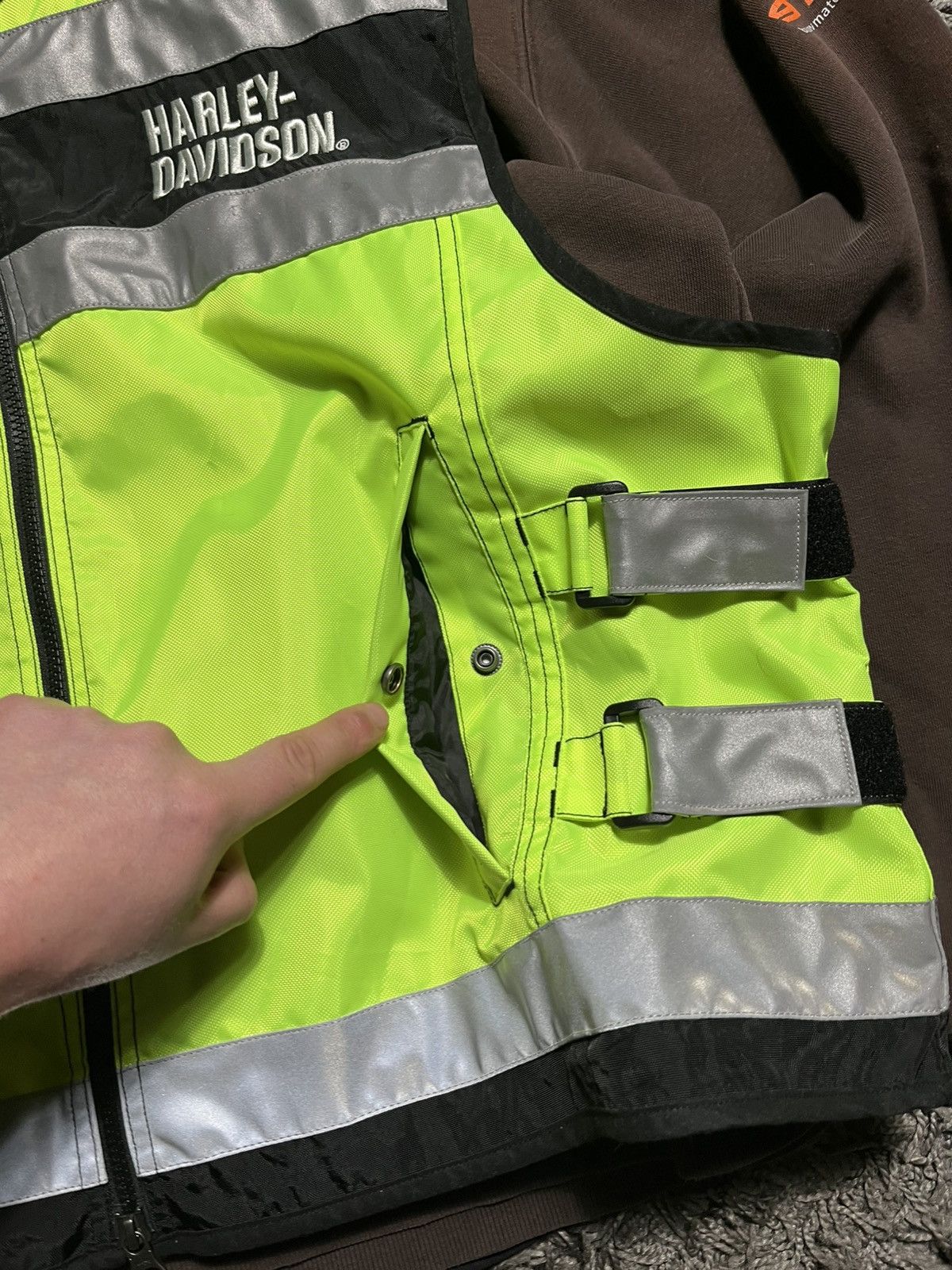 Harley Davidson HARLEY DAVIDSON HI-VISIBILITY REFLECTIVE VEST SIZE XXL Size US XXL / EU 58 / 5 - 5 Thumbnail