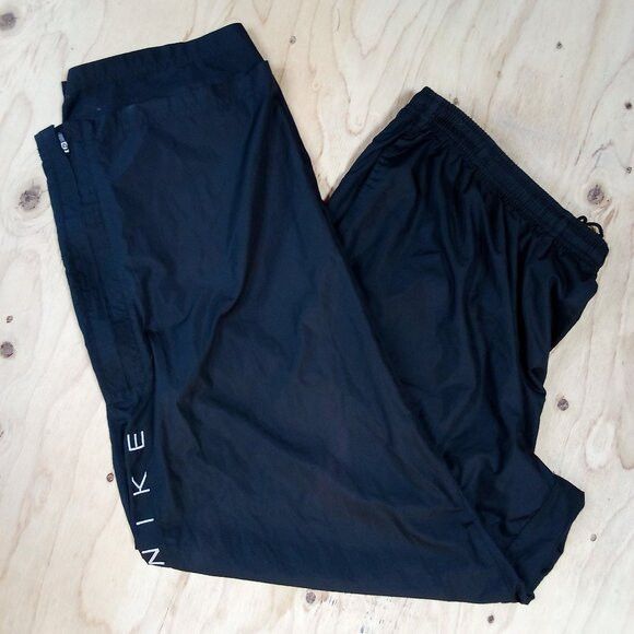 Nike × Vintage Vintage Nike Spell Out Wind Pants Joggers Trainers Size US 32 / EU 48 - 1 Thumbnail