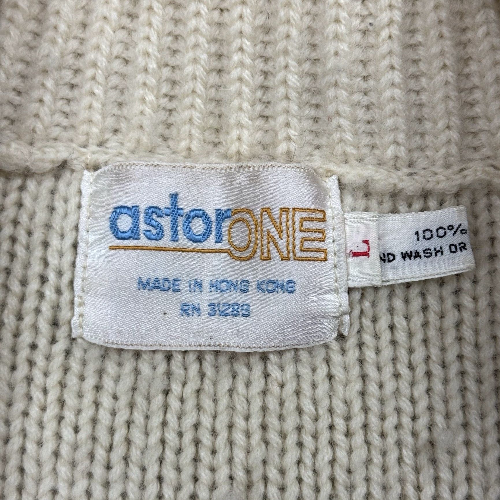 Doublet VINTAGE Astor One Cable Knit Cardigan Sweater Mens Large Ivory Preppy 90s Classic Winter Size US L / EU 52-54 / 3 - 3 Thumbnail