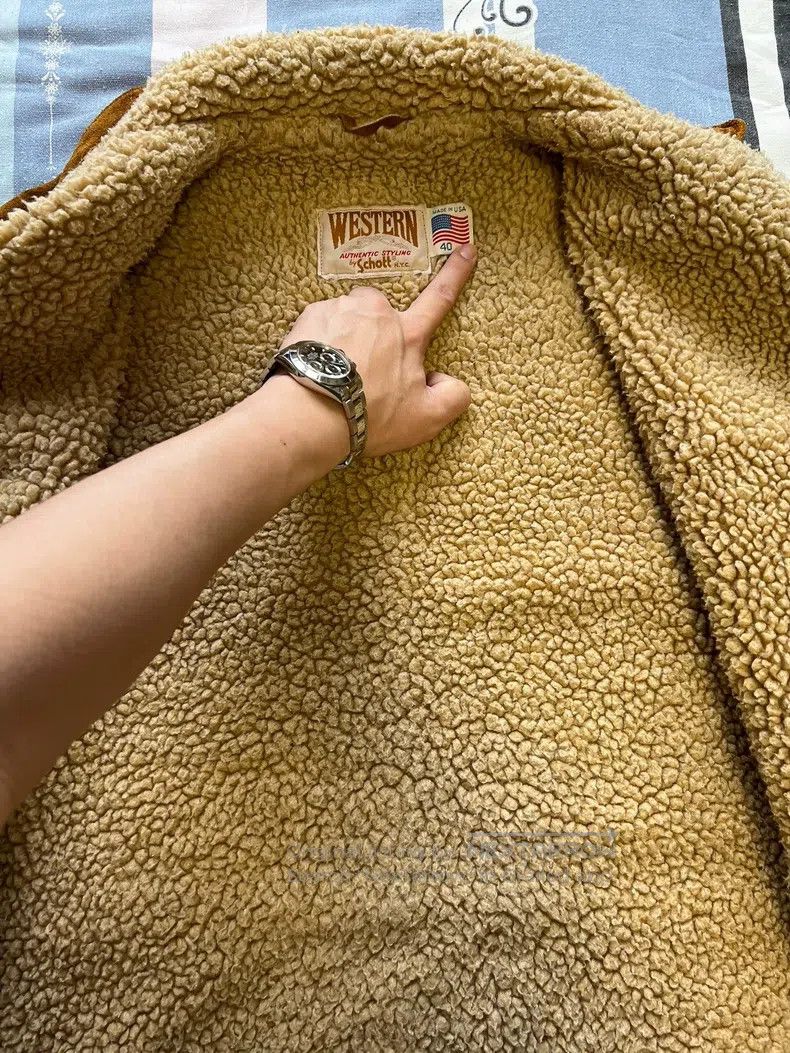 Other Fur is integrated with the farmer's leather coat Size US L / EU 52-54 / 3 - 5 Thumbnail