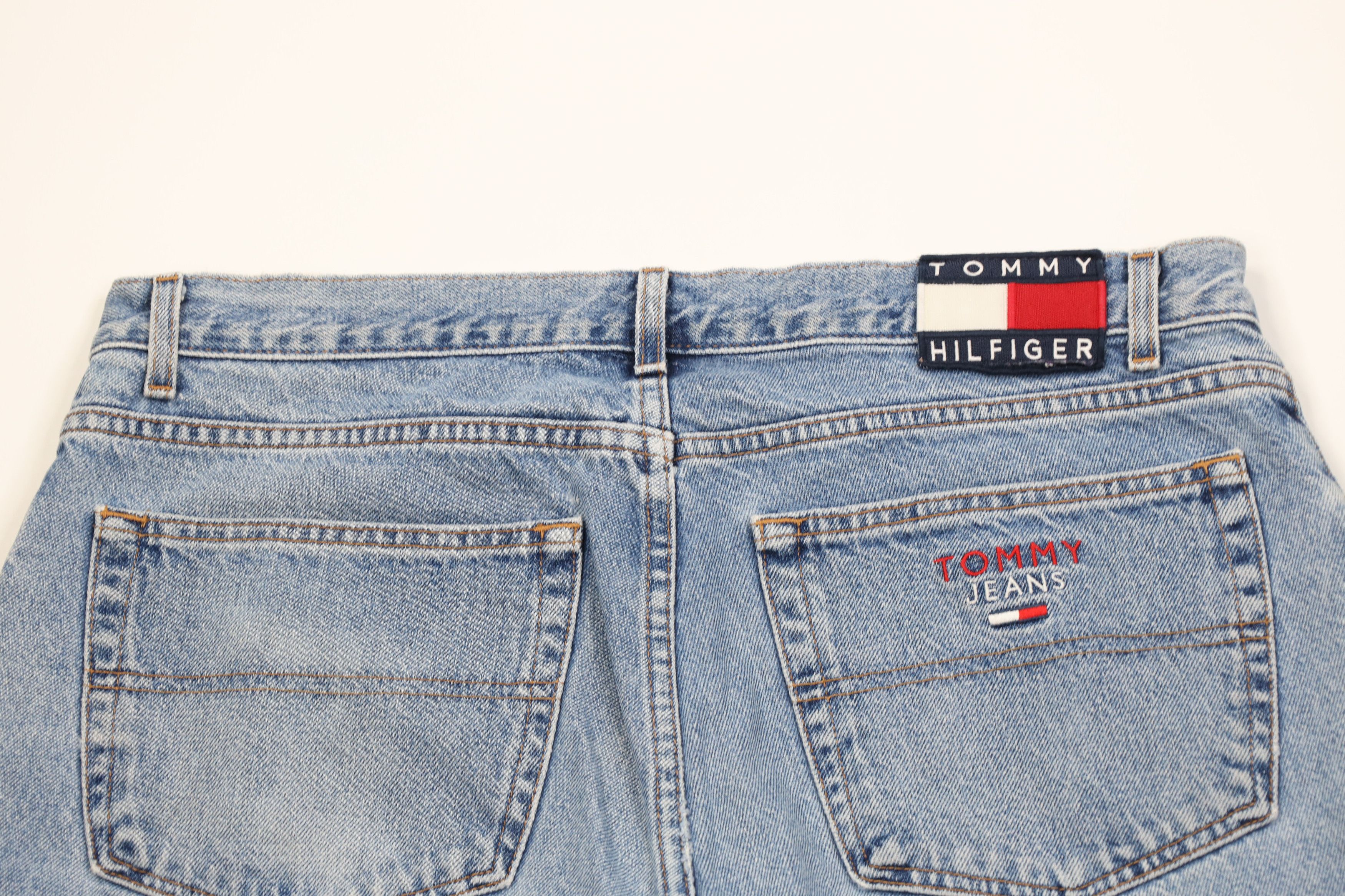 Tommy Hilfiger Vintage 90s Tommy Hilfiger Baggy Relaxed Fit Denim Jeans Size US 38 / EU 54 - 12 Thumbnail