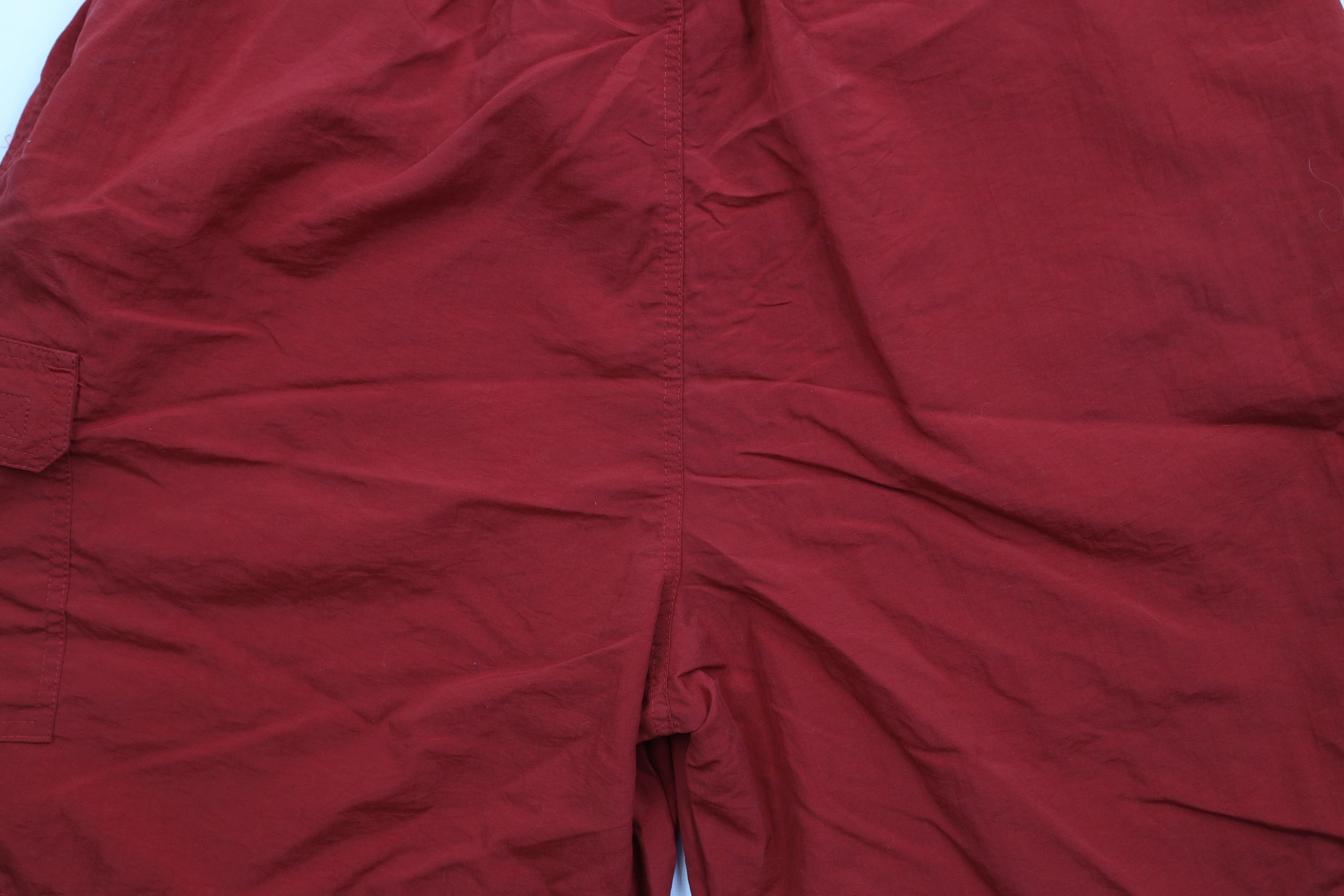 Vintage Vintage 90s Streetwear Belted Hiking Cargo Shorts Red Size US 34 / EU 50 - 10 Thumbnail