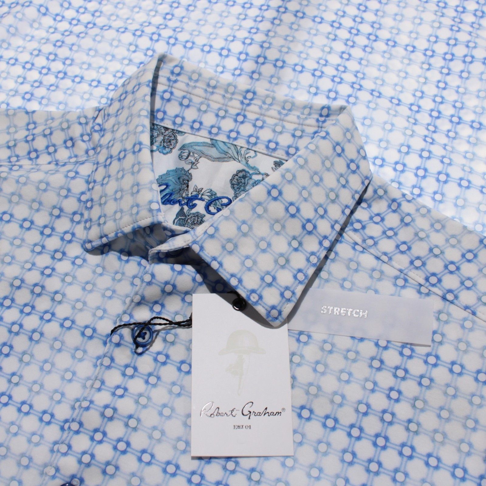 Robert Graham Robert Graham New with tags Shirt Size S US In Blue Size US S / EU 44-46 / 1 - 1 Thumbnail