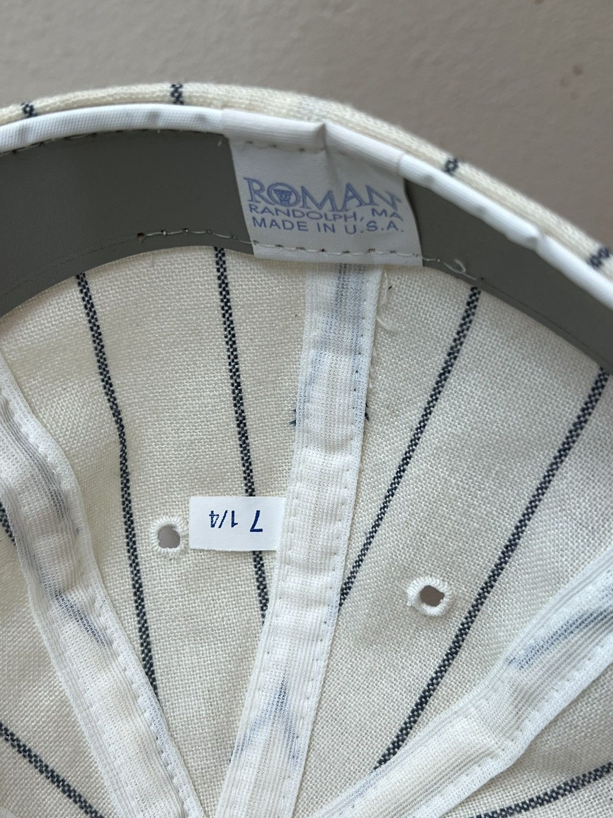 Other Vintage New York Yankees Cooperstown Roman Pinstripe 7 1/4 Size ONE SIZE - 3 Thumbnail